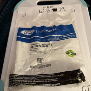 (1) 8-10 Ford Super Duty Frame Lower Insulato Bolt W712878S439 Sold Individually