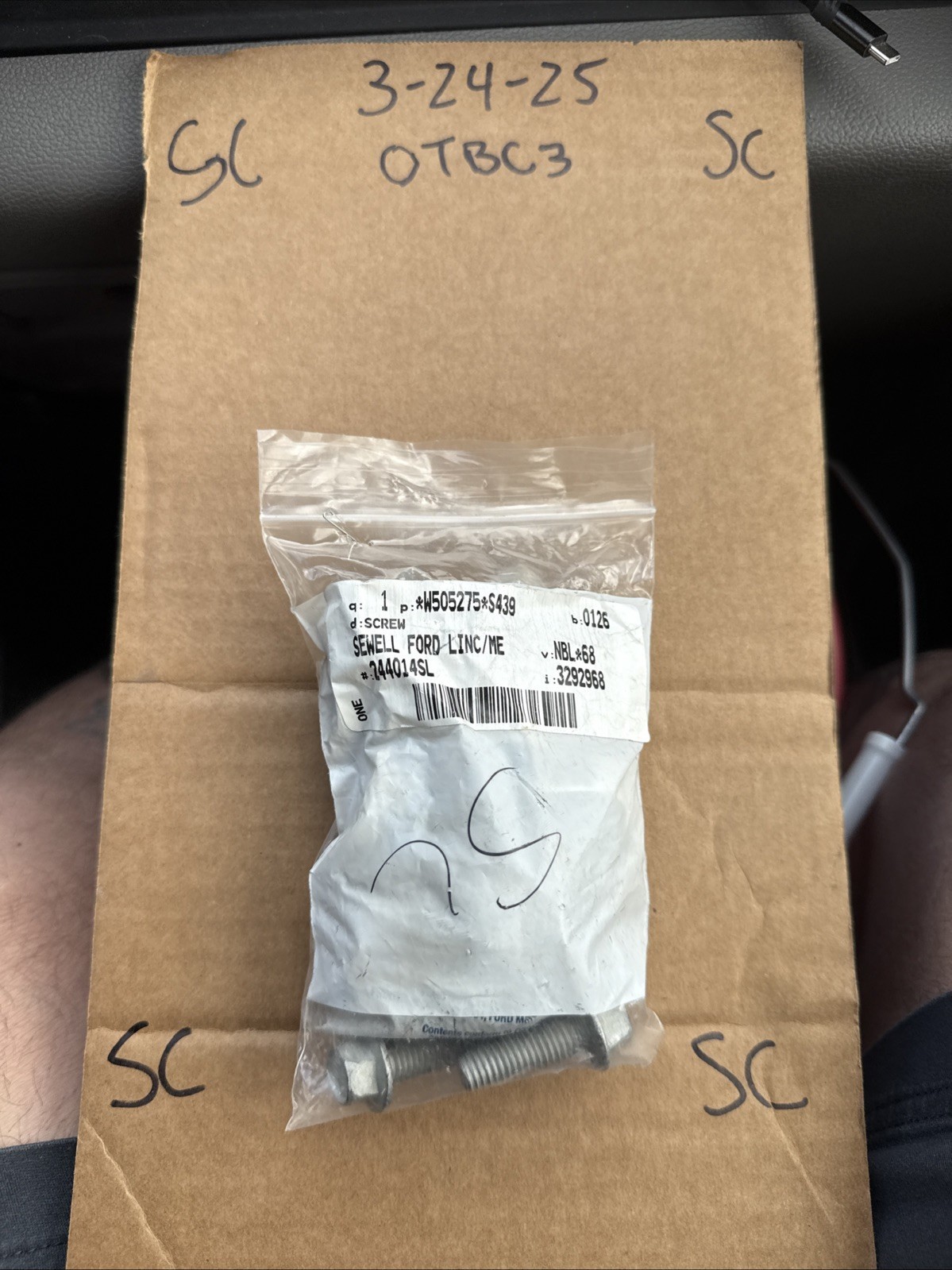 (1) OEM Ford W505275-S439 Seat Belt Screw Sold Individually