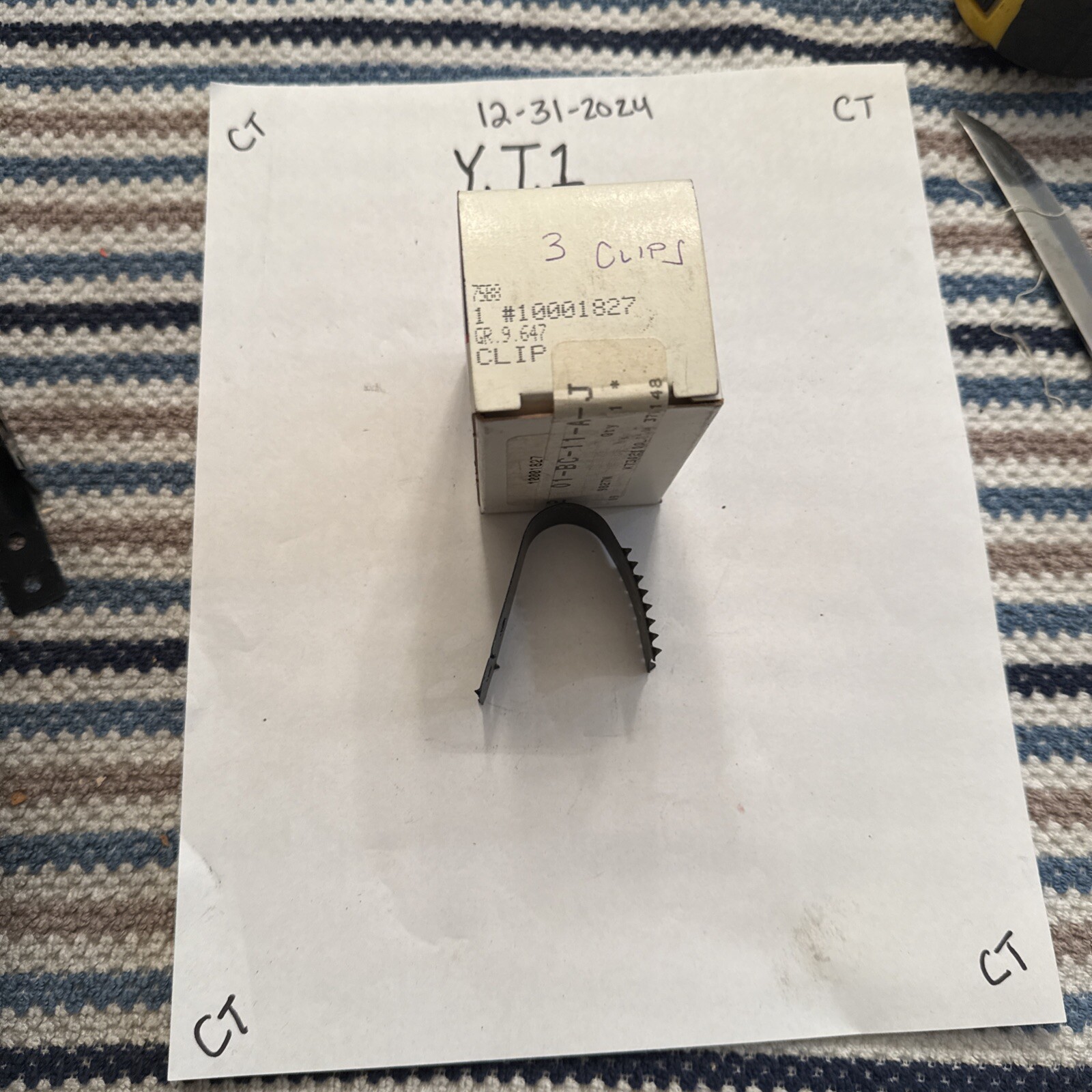 (1) Pontiac buick Oldsmobile chevrolet chevy cadillac NOS ground clip 10001827