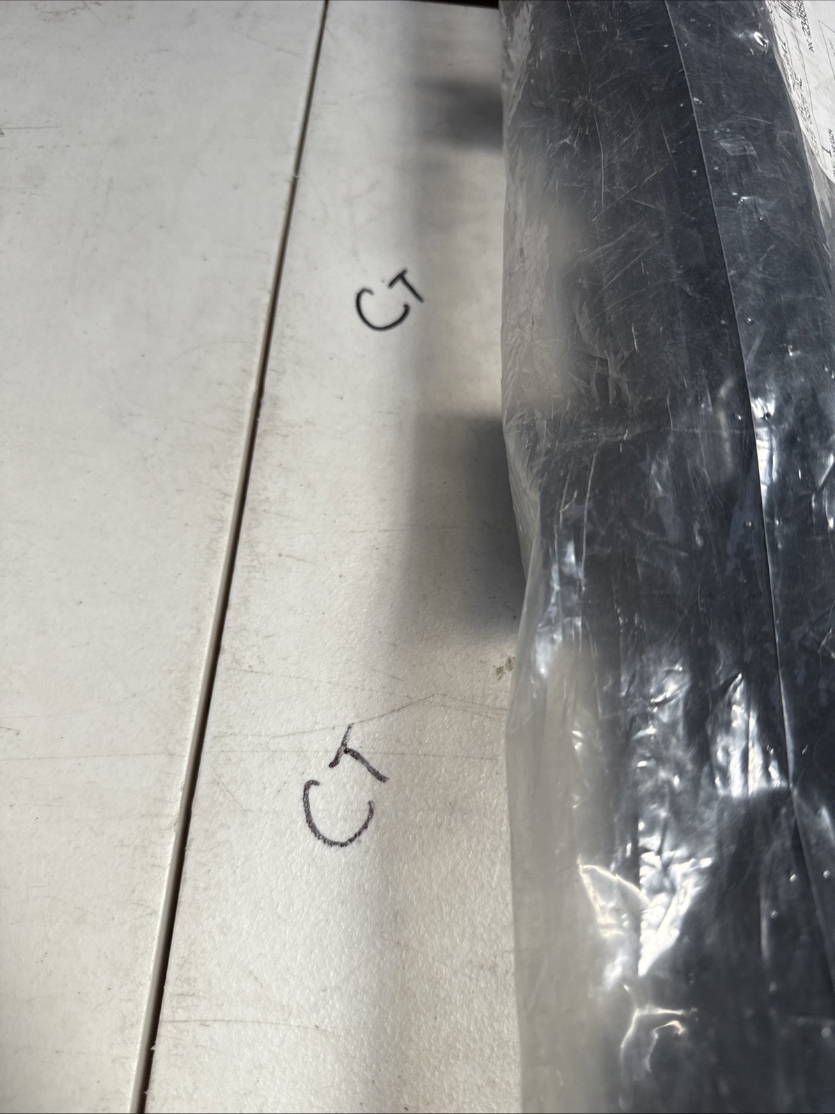 2005-2007 JEEP GRAND CHEROKEE FRONT BUMPER BRACKET BRAND NEW OEM Genuine MOPAR - Image 4