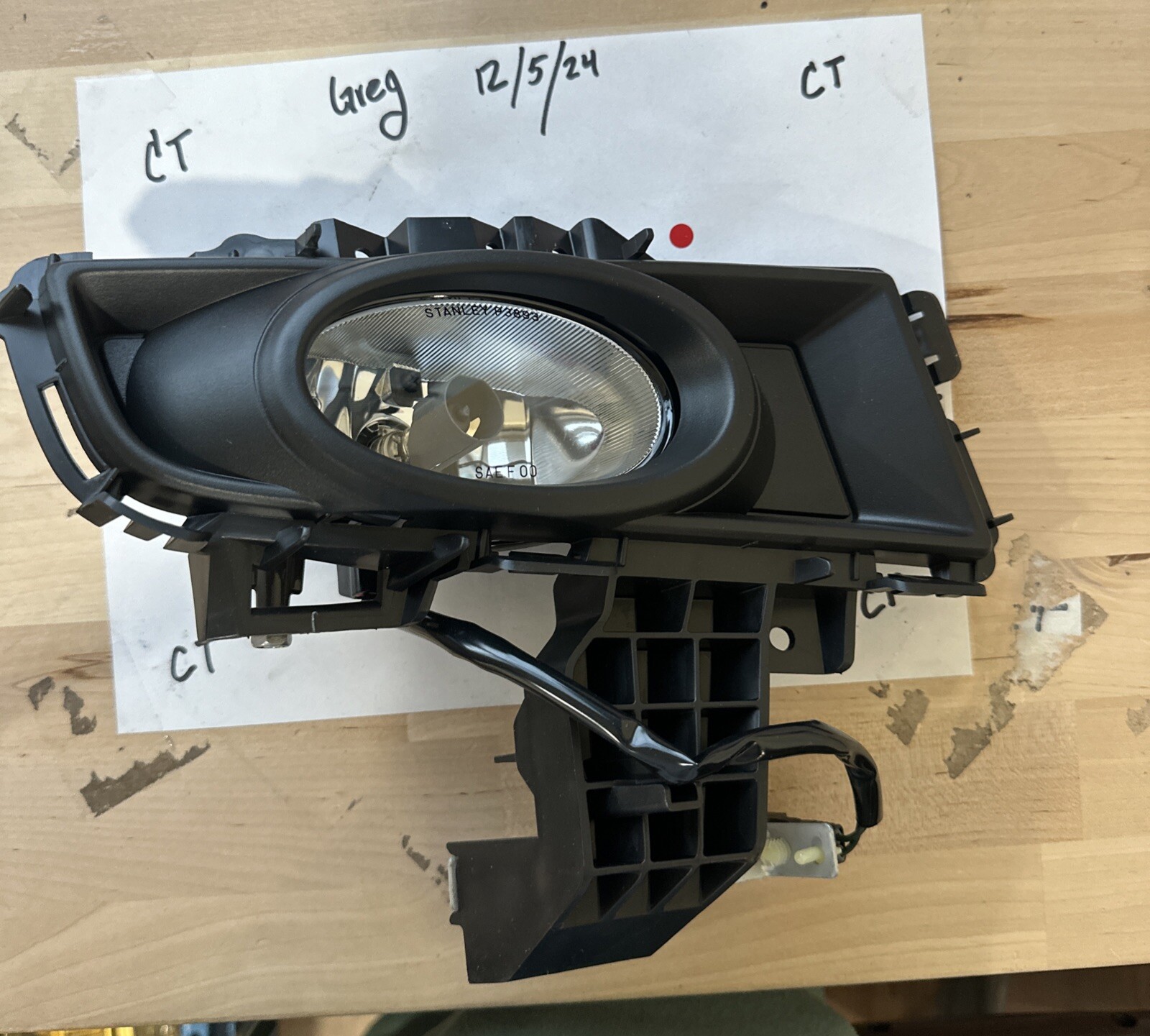 2007-2009 Mazda 3 Front Right Passengers Side Fog Lamp OEM NEW BAN7-51-680B