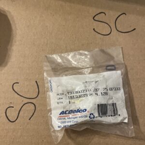 ACDelco 19130039 Genuine GM Automatic Transmission Oil Cooler Line Connector NOS