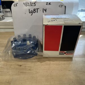Borg Warner Distributor Cap C727 w/ Hardware and Fittings