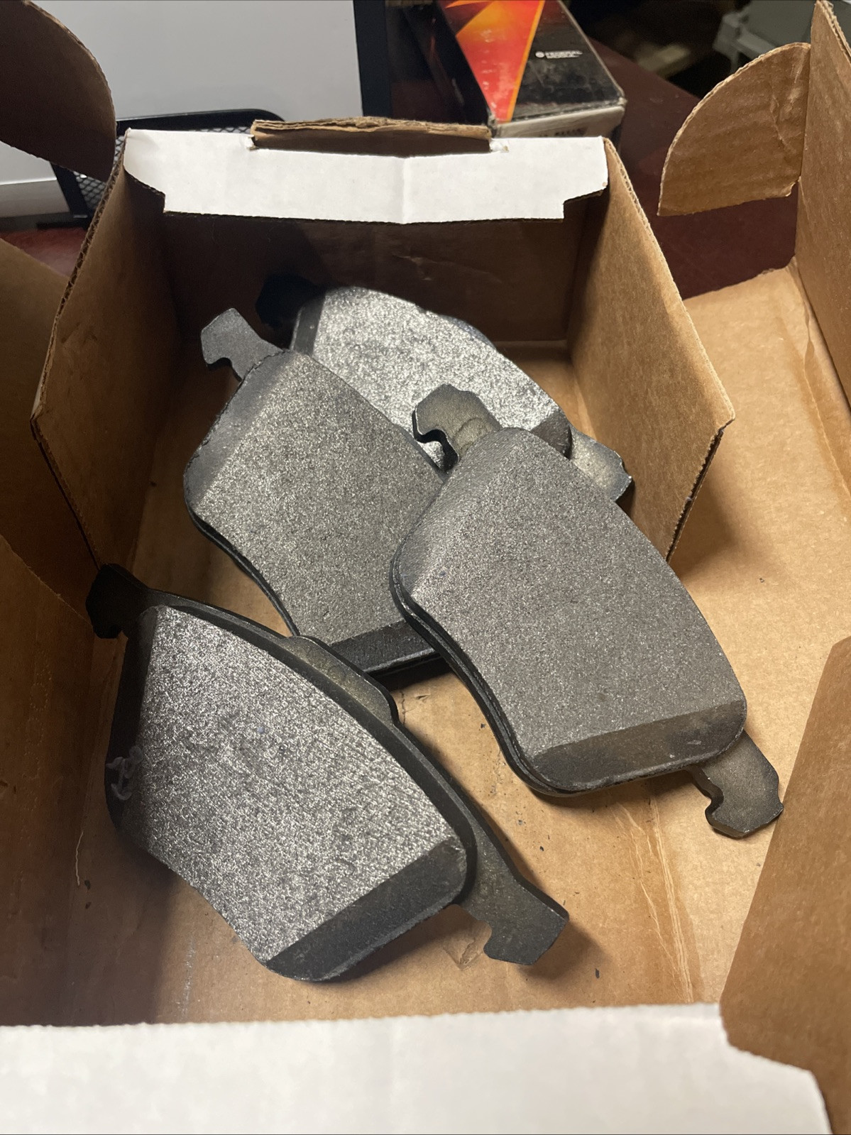 Bosch BE979 Front Disc Brake Pads - Image 4