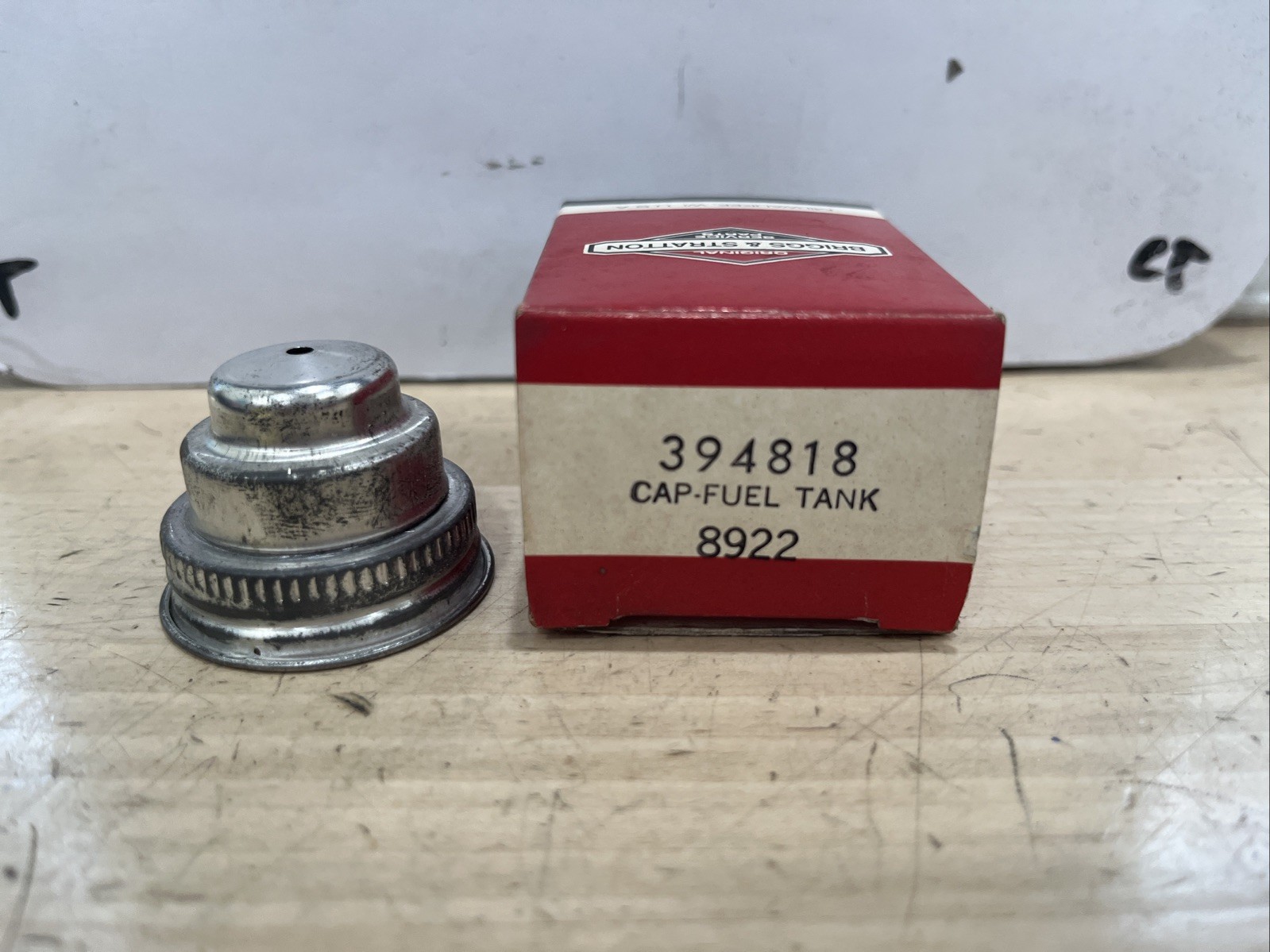 Briggs & Stratton 394818 Fuel Tank Cap - Image 4