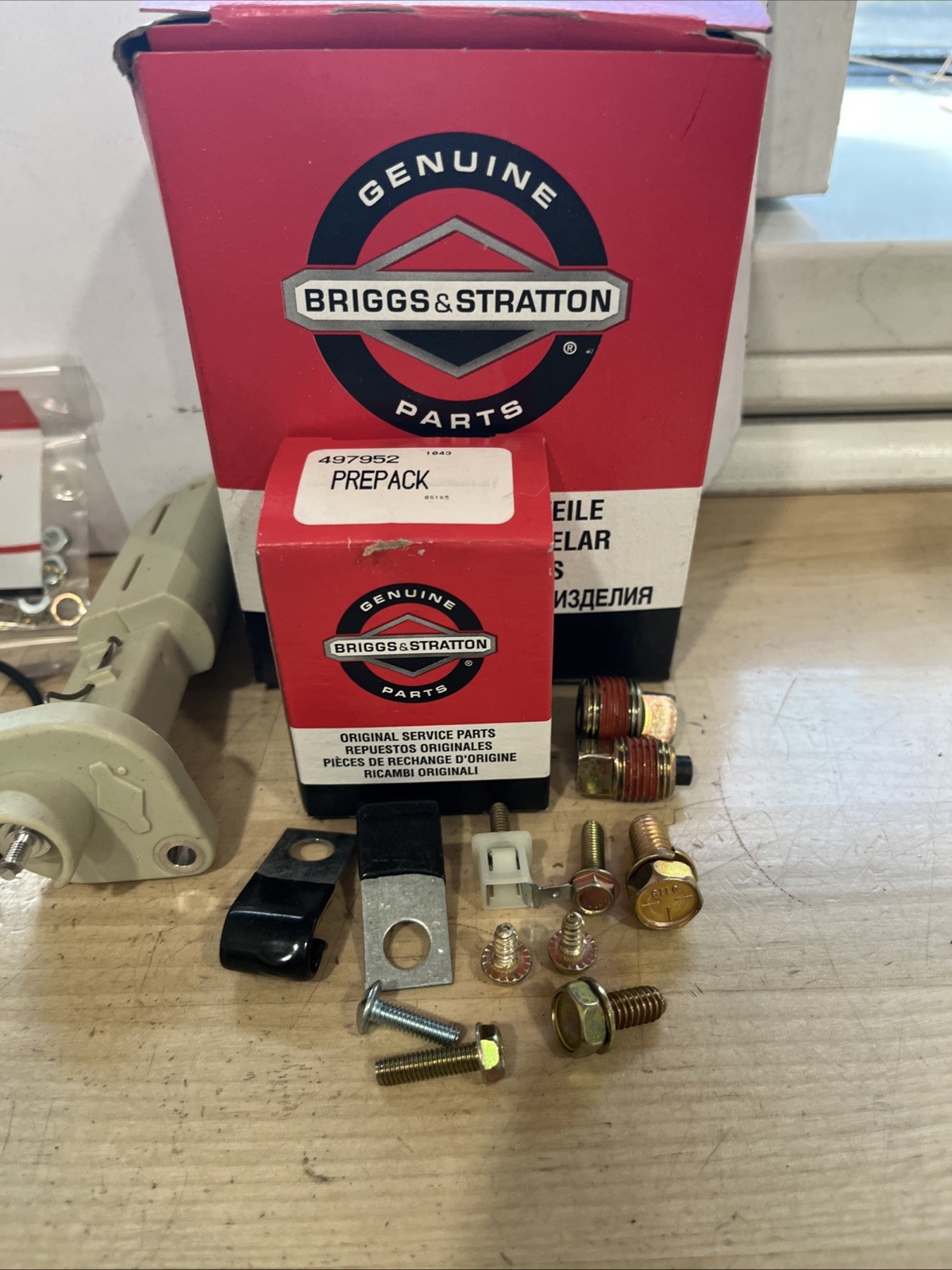 Briggs & Stratton 398182 Oil Guard Kit - Image 5