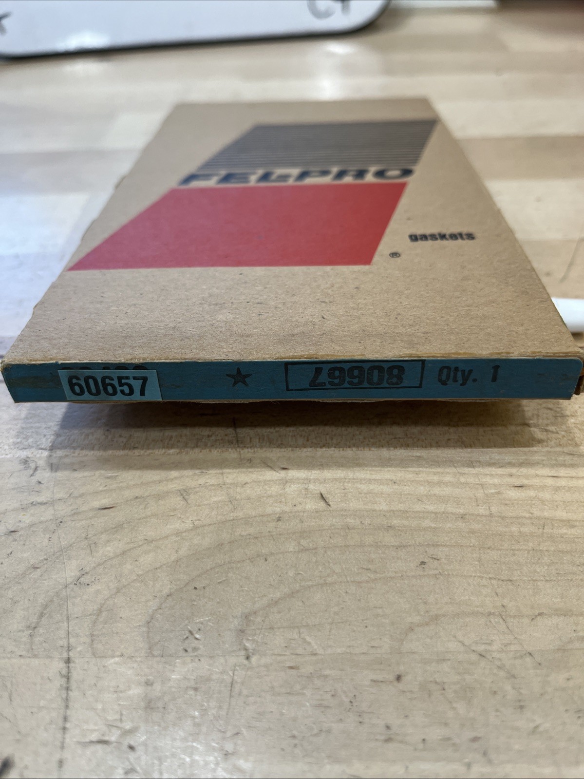 Carburetor Mounting Gasket Fel-Pro 60657 - Image 4