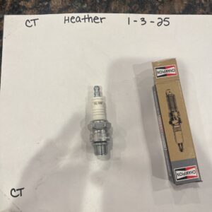 Champion Copper Plus Small Engine 824 Spark Plug UL18V