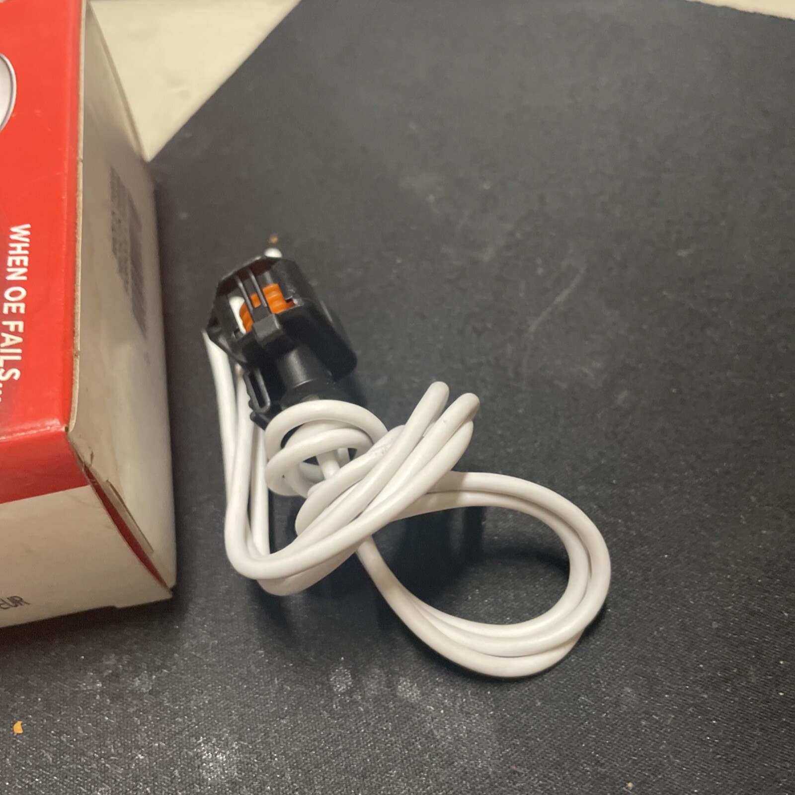 Engine Camshaft Position Sensor Connector Standard S-1038 - Image 3