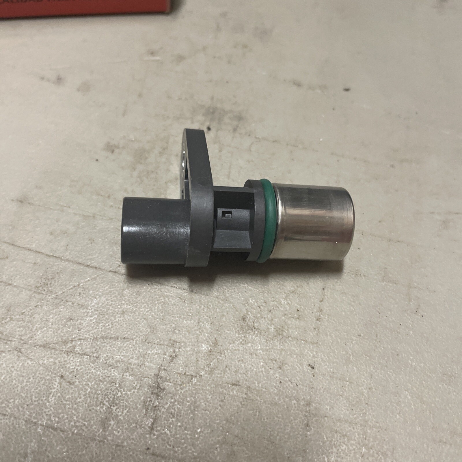 Engine Crankshaft Position Sensor Standard PC134T - Image 3