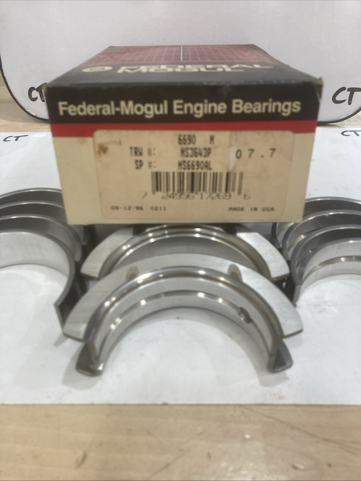 FEDERAL MOGUL/Sealed Power 6690M Engine Crankshaft Main Bearing Set - Image 3