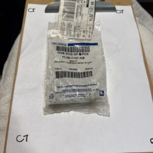 FORD OEM 00-14 Blackwood Rear Axle-Axle Shaft Wheel Stud YL3Z1107AB