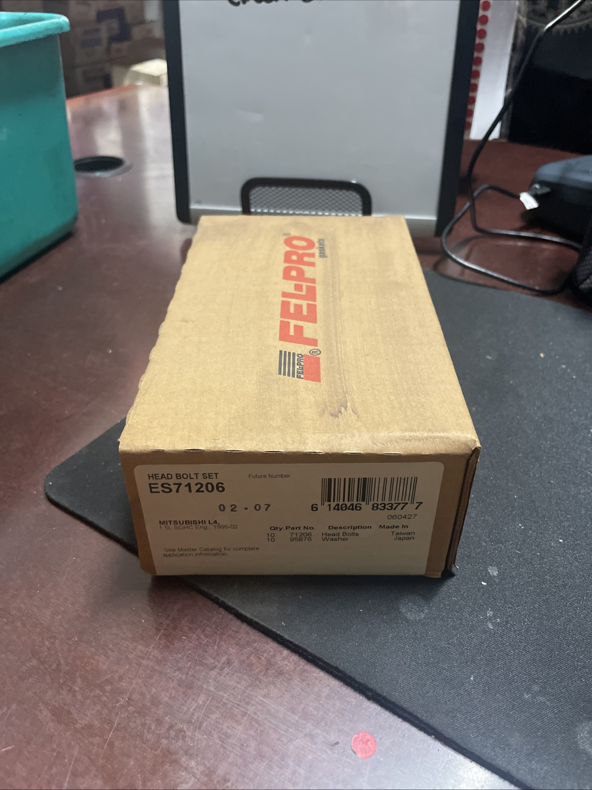 Fel-Pro ES 71206 Cylinder Head Bolt Set - Image 4