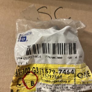 GENUINE GM #15797464 OIL COOLER HOSE CONNECTOR NOS