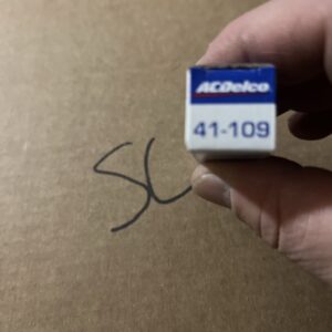 Genuine ACDelco GM OEM 41-109 Iridium Spark Plug NOS