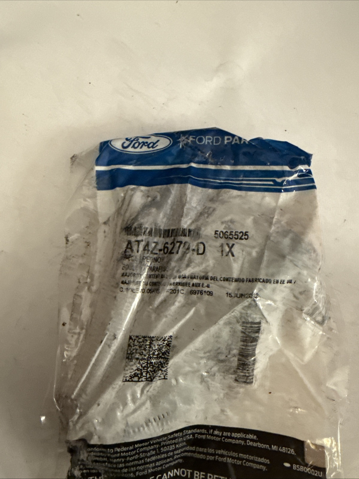 Genuine Ford Bolt AT4Z-6279-D - Image 3