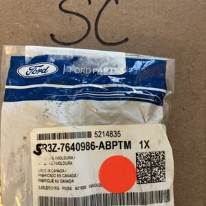 Genuine Ford Corner Molding 5R3Z-7640986-ABPTM