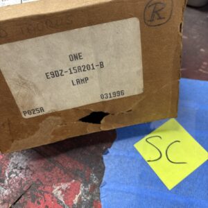 Genuine Ford E9DZ15A201B Lamp Assembly 1989-1991 Taurus