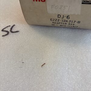Genuine Ford Motorcraft DJ-6 E2ZZ-12A217-B Distributor Cap Adapter NOS