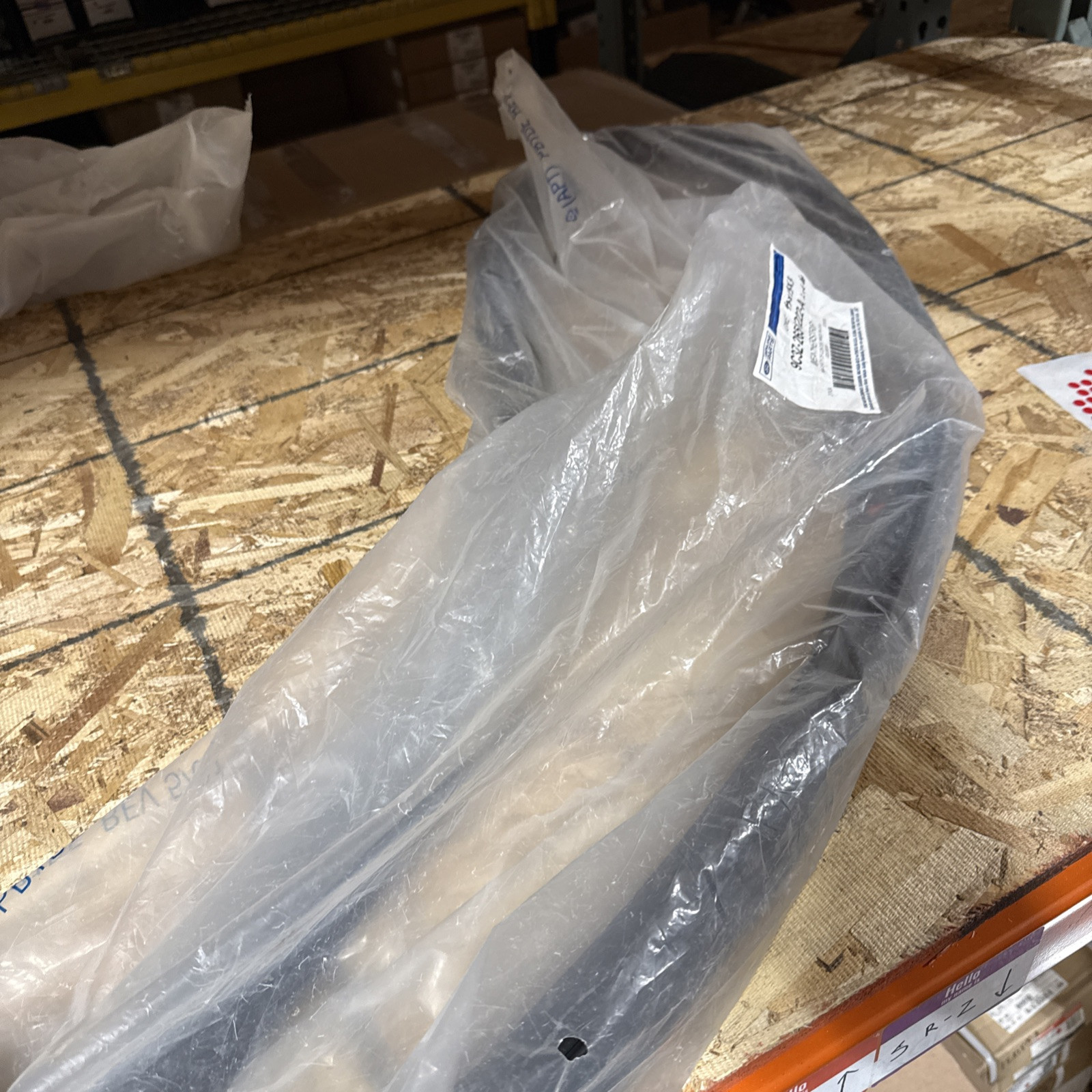 Genuine Ford Roof Panel Weatherstrip 9C3Z-2651222-A - Image 3