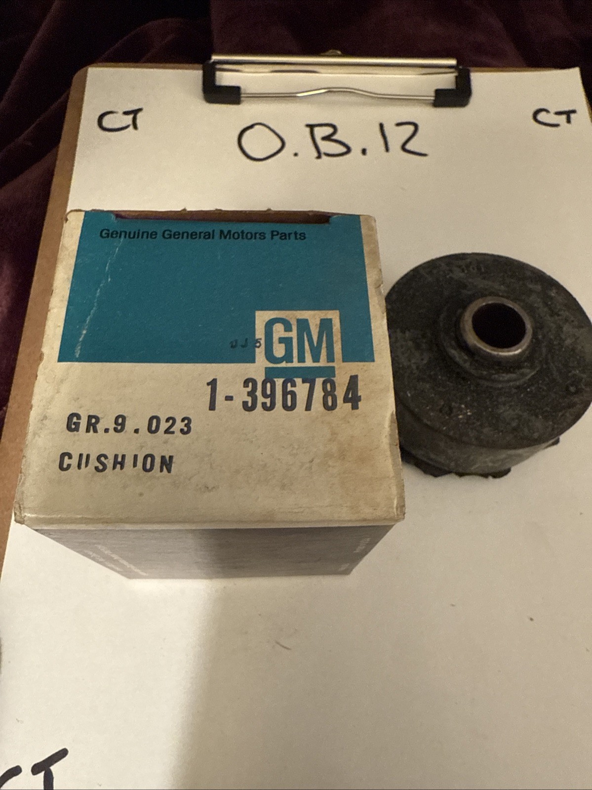 Genuine Gm Car Body Cushion 396784 Nos OEM. - Image 3