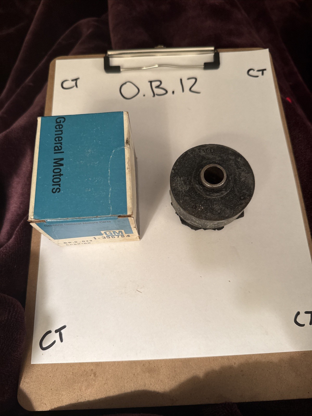 Genuine Gm Car Body Cushion 396784 Nos OEM.