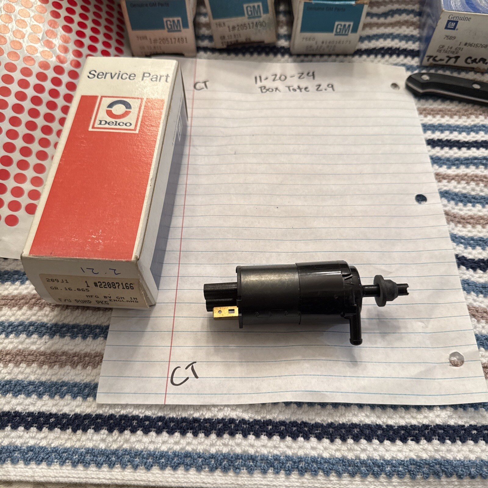 Genuine Gm Nos Windshield Washer Pump Fit Buick Cadillac GMC 22087166