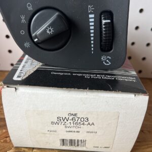 Headlight Switch MOTORCRAFT  SW-6703, 8W7Z-11664-AA