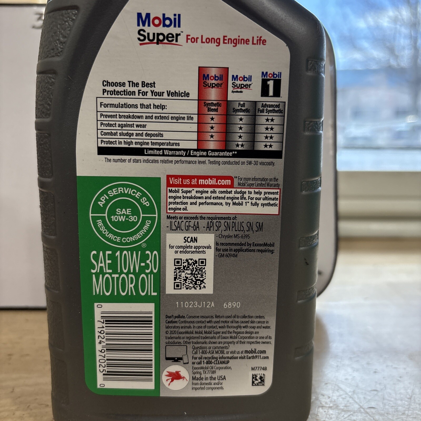 Mobil Super Duty Engine Oil 10W30 1 qt (124403) - Image 4