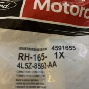 Motorcraft Engine Coolant Thermostat Housing Upper RH-165 / Ford 4L5Z-8592-AA