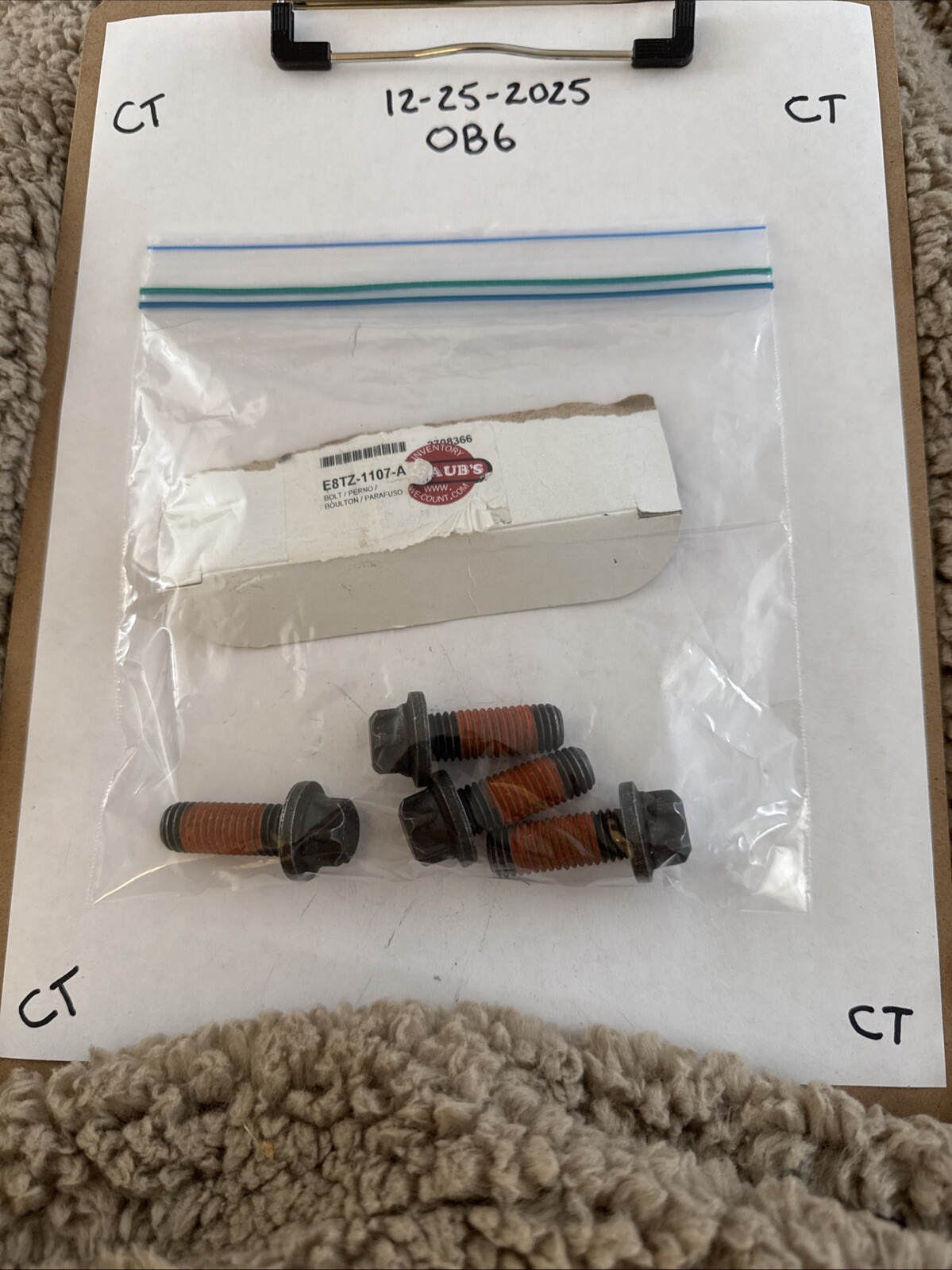 NEW GENUINE FORD (1) BOLT E8TZ-1107-A Sell Individually - Image 3