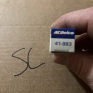 NEW GENUINE OEM ACDelco 41-983 Platinum Spark Plugs 12578277