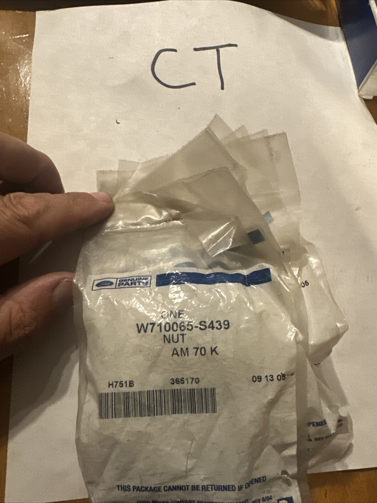 NEW GENUINE OEM FORD "NUT" - ADJUSTING SCREW, PART W710065-S439, (F AM-70-K) NOS