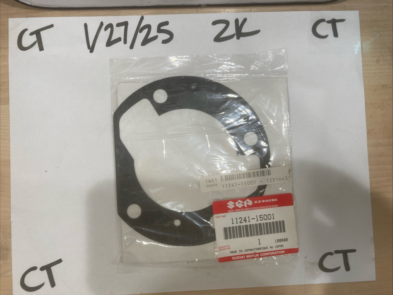 NEW GENUINE SUZUKI 11241-15001 GASKET, CYLINDER T500 1968-1977
