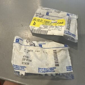 NEW Genuine GM Clip Grille Clip Retainer GM PART # 15002520 (1) Individual Clip