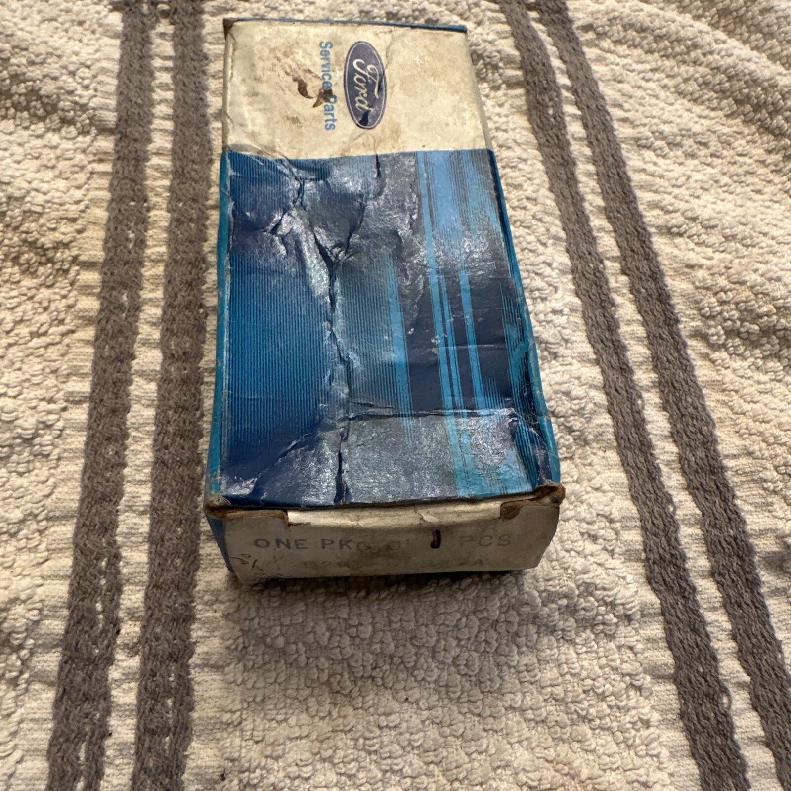 NEW - OEM Ford D2RY-6587-A Rocker Arm Shaft Spring 1974-1980 2.8L - Image 3