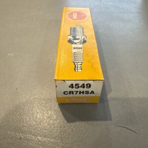 NGK - Standard Spark Plug (CR7HSA) 4549