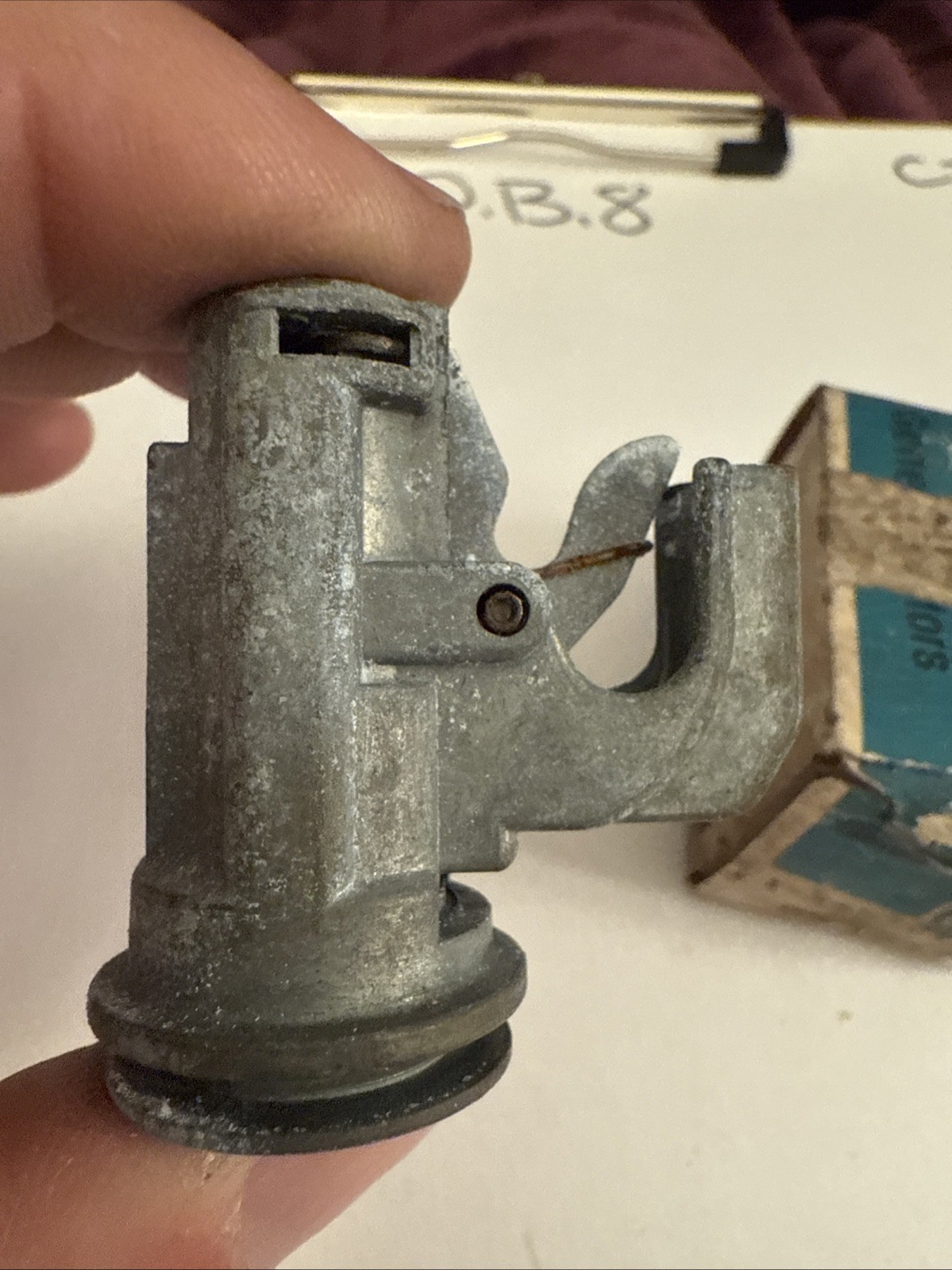 NOS 1970 CHEVROLET CHEVELLE CAMARO GLOVE BOX LOCK CYLINDER CASE 546155 3957092 - Image 3