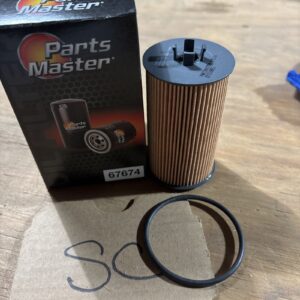 NOS Engine Oil Filter Parts Master 67674