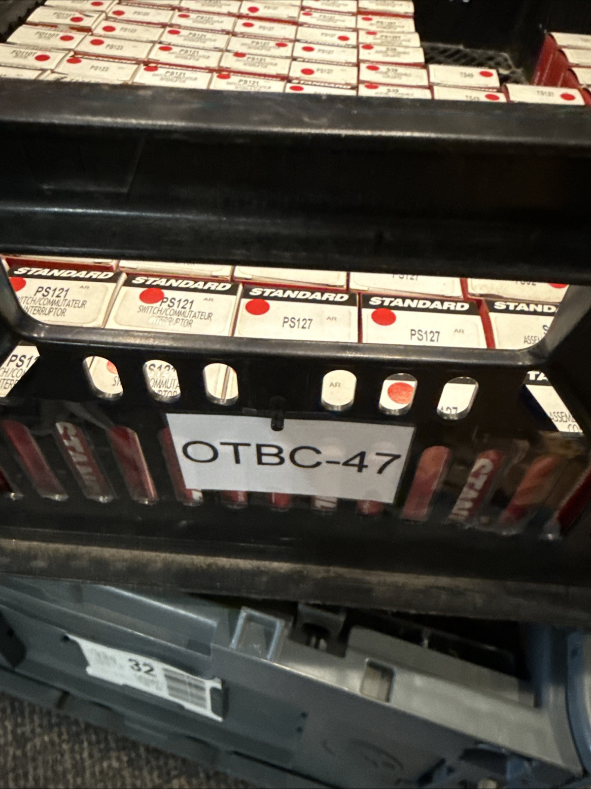 NOS Engine Temperature Sensor Genuine CARQUEST/STANDARD MOTOR PRODUCTS TS57 - Image 3