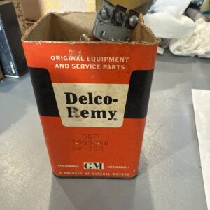 NOS GM Delco Remy 1995048 1947-55 Chevrolet & Corvette Headlight Switch 6V