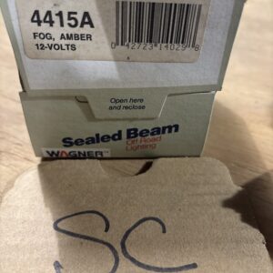 NOS NEW Wagner 4415A Amber Sealed Beam Fog Light 12V