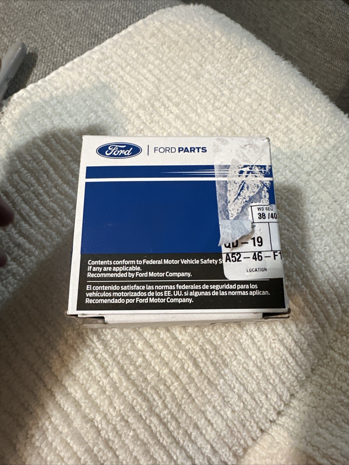 New Genuine Ford Bolt - Flanged Hex. W710517S439 / W710517-S439 OEM(2) Bolts - Image 3