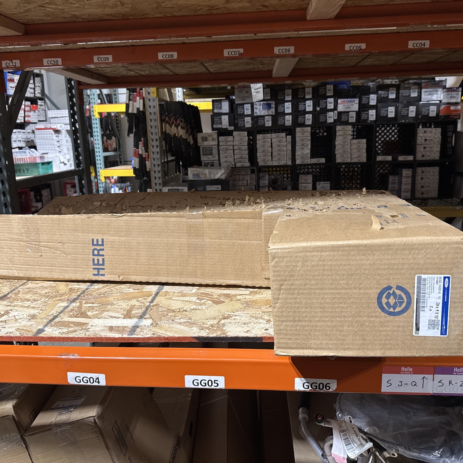 New Genuine Ford Fender Asy - Front BE8Z16005A / BE8Z-16005-A OEM - Image 3