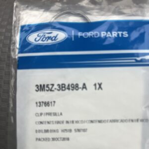 New OEM Ford 3M5Z-3B498-A, 1376617 Clip NOS