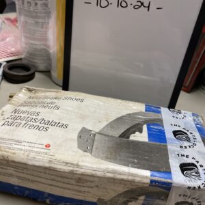 New Parking Brake Shoes Wagner Z771