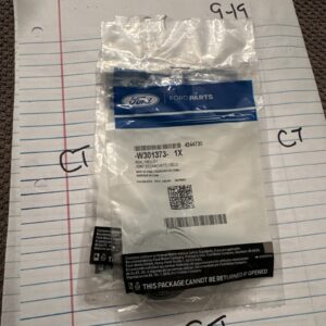 OEM NEW 2003-2007 F250 F350 Crankcase XLT Chasis Cargo Vent Valve Seal W301373