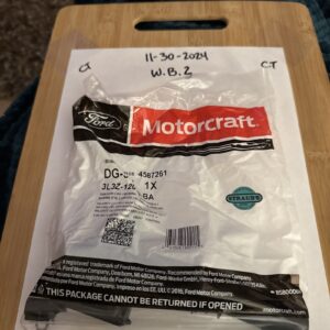 OEM NEW Genuine Ford Motorcraft F-150 5.4L 3V DG-511 Ignition Coil BLACK BOOTS