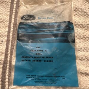 OEM NOS Ford Crankshaft Rear Main Oil Seal E92Z-6701-A 1989 Probe  (443)