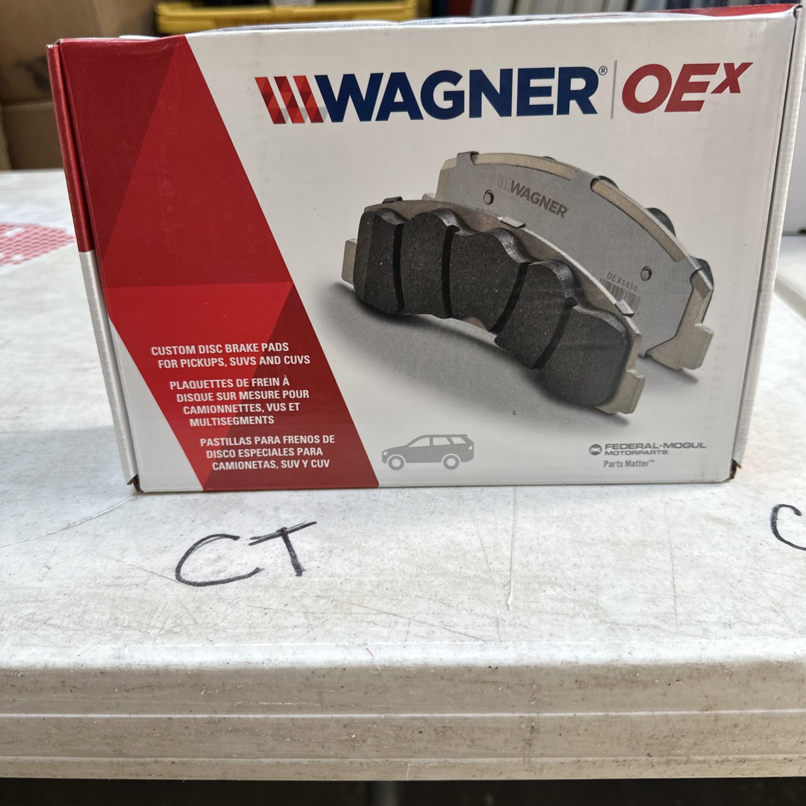 OEX1047 OEM Wagner Ceramic Front Brake Pad Ford Mazda Mercury 05-11 w/ Hardware